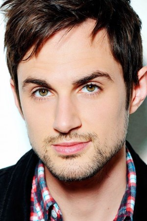 Andrew J. West tüm dizileri dizigom'da