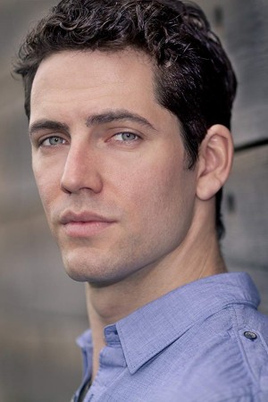 Brett Donahue tüm dizileri dizigom'da