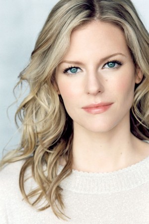 Chelsey Crisp tüm dizileri dizigom'da