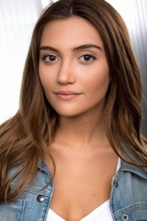 Daniela Nieves tüm dizileri dizigom'da