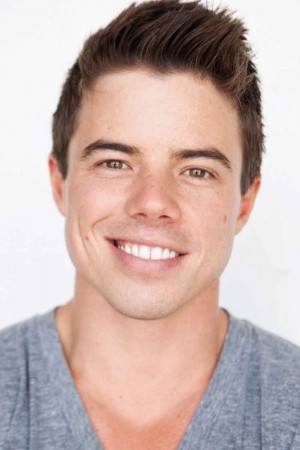 David Hull tüm dizileri dizigom'da