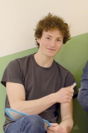 Dimitri Fouque tüm dizileri dizigom'da