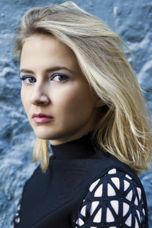 Eliza Bennett tüm dizileri dizigom'da