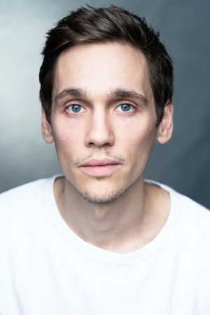 Eysteinn Sigurðarson tüm dizileri dizigom'da