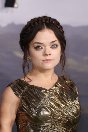 Francesca Mills tüm dizileri dizigom'da