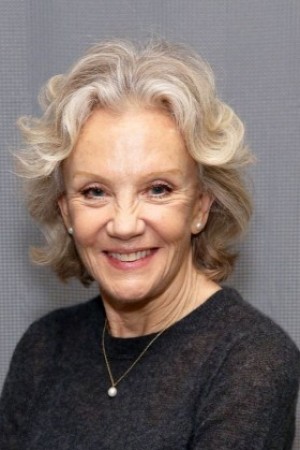Hayley Mills tüm dizileri dizigom'da