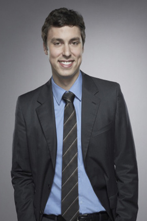 John Francis Daley tüm dizileri dizigom'da