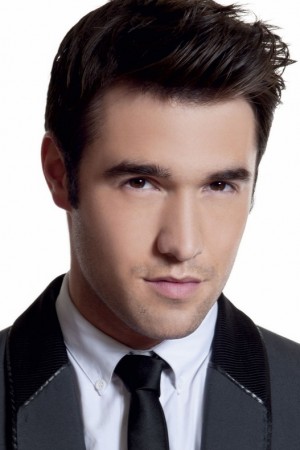 Joshua Bowman tüm dizileri dizigom'da