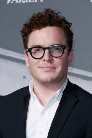 Joshua McGuire tüm dizileri dizigom'da