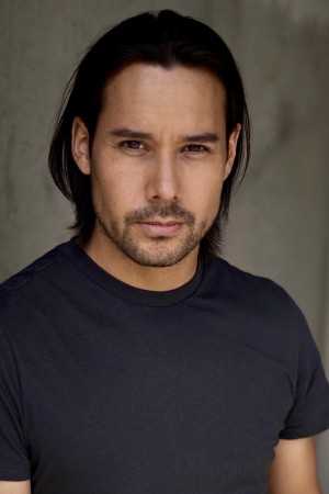 Justin Rain tüm dizileri dizigom'da