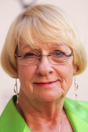 Kathryn Joosten tüm dizileri dizigom'da