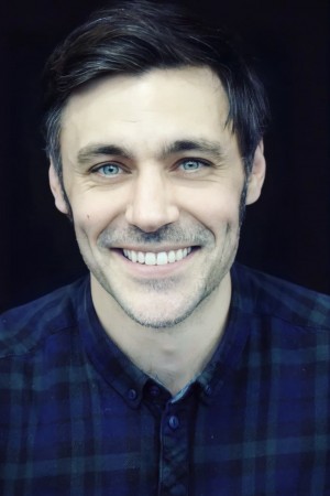 Liam Garrigan tüm dizileri dizigom'da