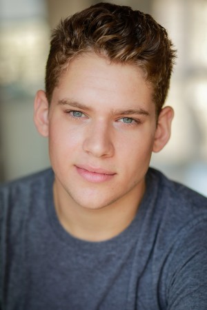 Maxim Ays tüm dizileri dizigom'da