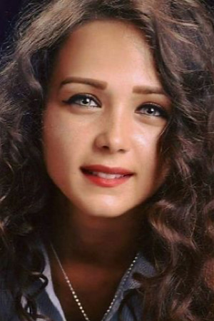 ولاء عزام tüm dizileri dizigom'da