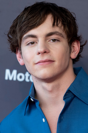 Ross Lynch tüm dizileri dizigom'da