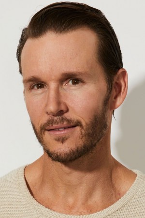 Ryan Kwanten tüm dizileri dizigom'da