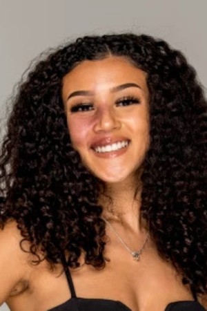 Ryley Isaac tüm dizileri dizigom'da