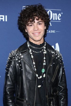 Zackary Arthur tüm dizileri dizigom'da