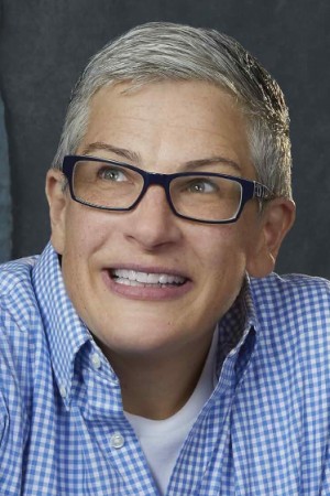 Abby McEnany tüm dizileri dizigom'da