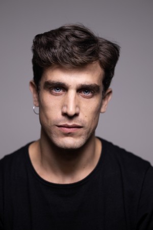 Alessandro Fella tüm dizileri dizigom'da