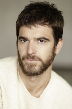 Alfonso Bassave tüm dizileri dizigom'da