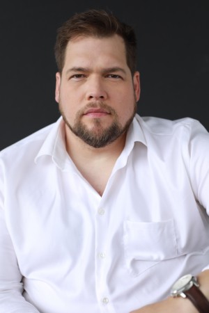 Guillaume Cyr tüm dizileri dizigom'da