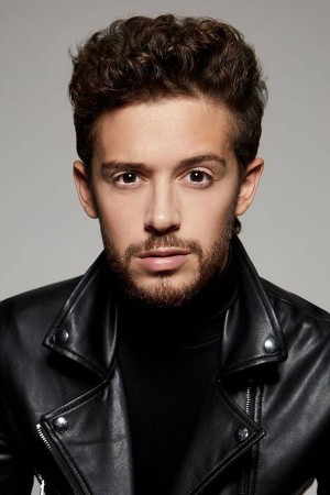 Ruggero Pasquarelli tüm dizileri dizigom'da