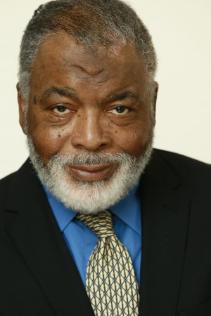 J.D. Hall tüm dizileri dizigom'da