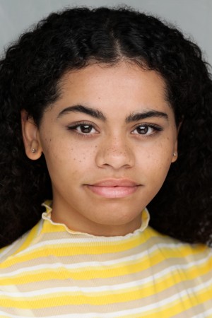 Nina Barker-Francis tüm dizileri dizigom'da