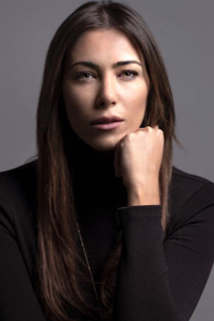 Daniella Rahme tüm dizileri dizigom'da