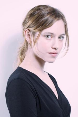 Lou de Laage tüm dizileri dizigom'da